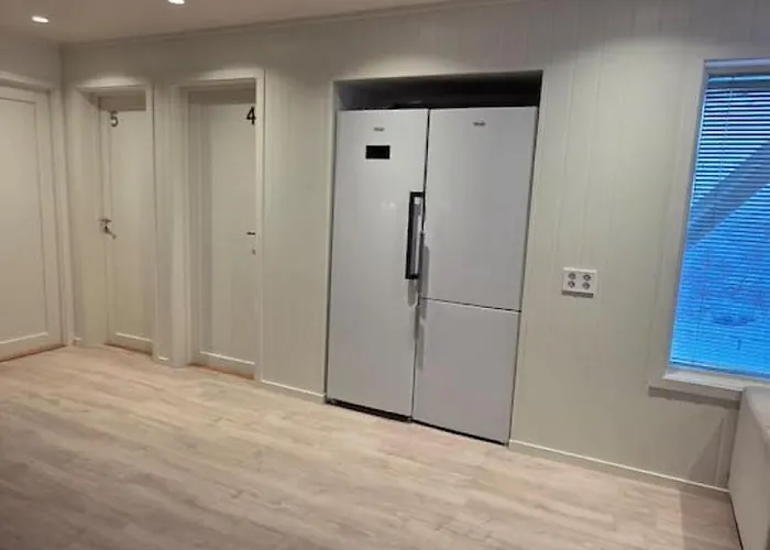 Arctic Nine - Nr 2 - On The Island * Tromsø